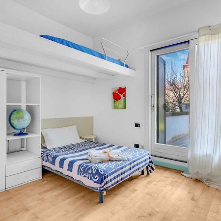 Ampia Dimora A Salo Con Parcheggio E Giardino Διαμέρισμα Εξωτερικό φωτογραφία