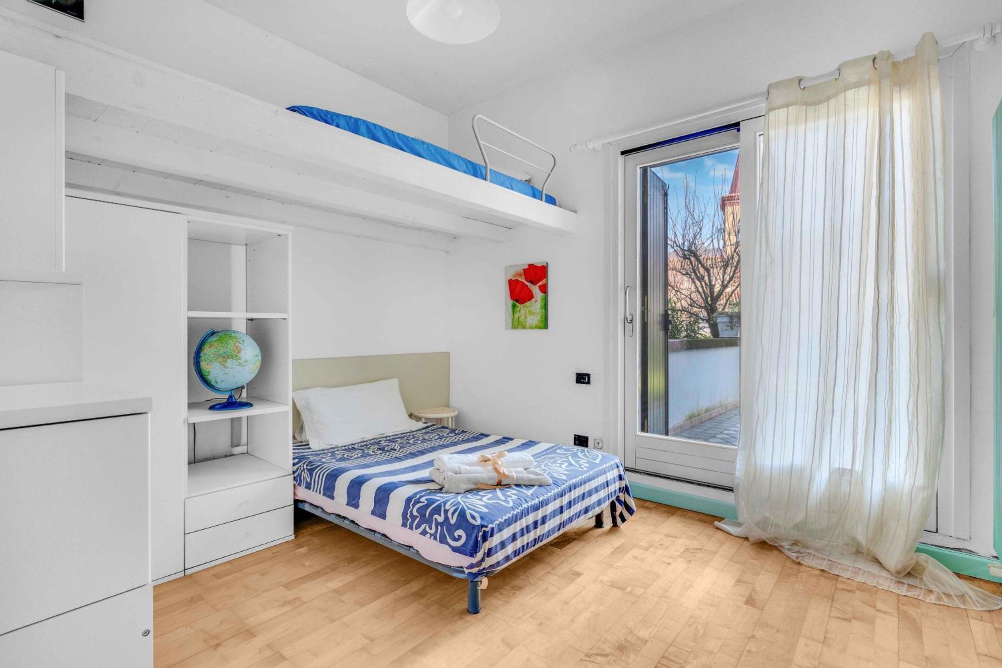 Ampia Dimora A Salo Con Parcheggio E Giardino Διαμέρισμα Εξωτερικό φωτογραφία