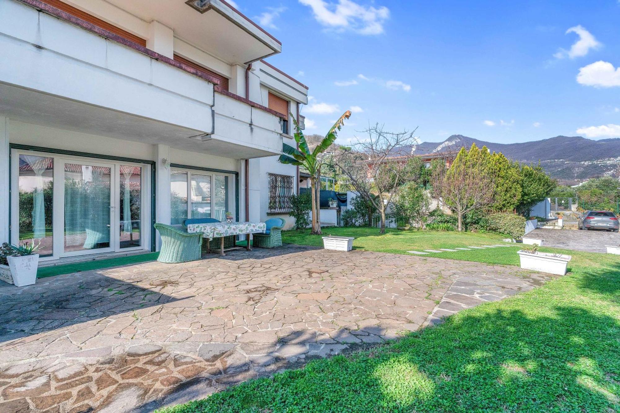 Ampia Dimora A Salo Con Parcheggio E Giardino Διαμέρισμα Εξωτερικό φωτογραφία